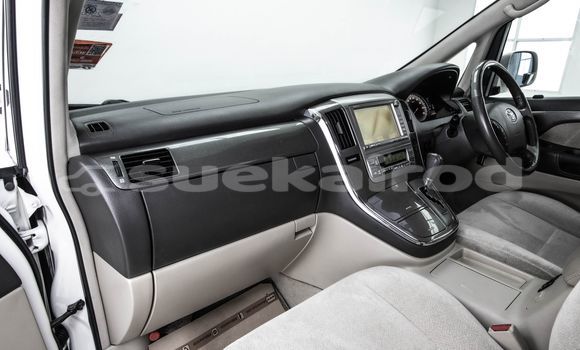 Buy Used Toyota Alphard White Car in Bangkok in Bangkok Buy Used Toyota Alphard White Car in Bangkok in Bangkok
