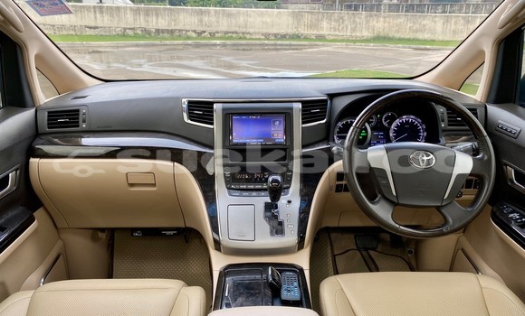 Buy Used Toyota Alphard White Car in Bangkok in Bangkok Buy Used Toyota Alphard White Car in Bangkok in Bangkok