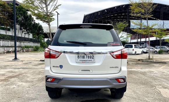 Buy Used Isuzu MU-X White Car in Bangkok in Bangkok Buy Used Isuzu MU-X White Car in Bangkok in Bangkok
