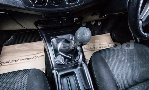 ซื้อ รถมือสอง Toyota Hiluxe VIGO สีดำ รถยนต์ ใน %{เมือง} ใน กรุงเทพมหานคร ซื้อ รถมือสอง Toyota Hiluxe VIGO สีดำ รถยนต์ ใน %{เมือง} ใน กรุงเทพมหานคร