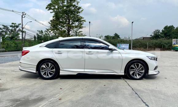 ซื้อ รถมือสอง Honda Accord ขาว รถยนต์ ใน %{เมือง} ใน กรุงเทพมหานคร ซื้อ รถมือสอง Honda Accord ขาว รถยนต์ ใน %{เมือง} ใน กรุงเทพมหานคร