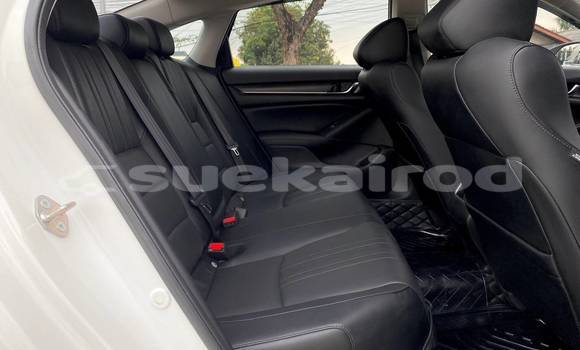 ซื้อ รถมือสอง Honda Accord ขาว รถยนต์ ใน %{เมือง} ใน กรุงเทพมหานคร ซื้อ รถมือสอง Honda Accord ขาว รถยนต์ ใน %{เมือง} ใน กรุงเทพมหานคร