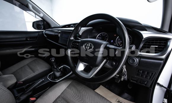 ซื้อ รถมือสอง Toyota Hiluxe Revo ขาว รถยนต์ ใน %{เมือง} ใน กรุงเทพมหานคร ซื้อ รถมือสอง Toyota Hiluxe Revo ขาว รถยนต์ ใน %{เมือง} ใน กรุงเทพมหานคร