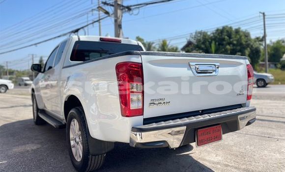 ซื้อ รถมือสอง Isuzu D-Max ขาว รถยนต์ ใน %{เมือง} ใน กรุงเทพมหานคร ซื้อ รถมือสอง Isuzu D-Max ขาว รถยนต์ ใน %{เมือง} ใน กรุงเทพมหานคร