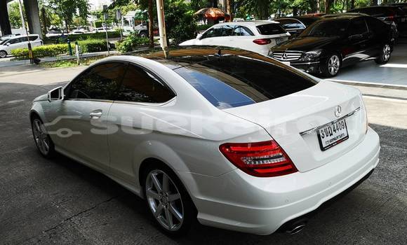 ซื้อ รถมือสอง Mercedes‒Benz C–Class ขาว รถยนต์ ใน %{เมือง} ใน กรุงเทพมหานคร ซื้อ รถมือสอง Mercedes‒Benz C–Class ขาว รถยนต์ ใน %{เมือง} ใน กรุงเทพมหานคร