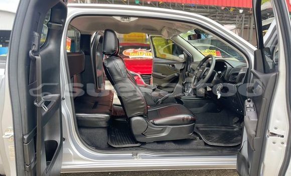 ซื้อ รถมือสอง Isuzu D-Max เงิน รถยนต์ ใน %{เมือง} ใน กรุงเทพมหานคร ซื้อ รถมือสอง Isuzu D-Max เงิน รถยนต์ ใน %{เมือง} ใน กรุงเทพมหานคร