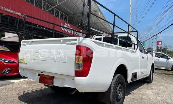 ซื้อ รถมือสอง Nissan Navara ขาว รถยนต์ ใน %{เมือง} ใน กรุงเทพมหานคร ซื้อ รถมือสอง Nissan Navara ขาว รถยนต์ ใน %{เมือง} ใน กรุงเทพมหานคร