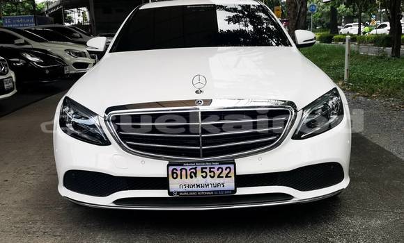 ซื้อ รถมือสอง Mercedes-Benz C-Classe ขาว รถยนต์ ใน %{เมือง} ใน กรุงเทพมหานคร ซื้อ รถมือสอง Mercedes-Benz C-Classe ขาว รถยนต์ ใน %{เมือง} ใน กรุงเทพมหานคร