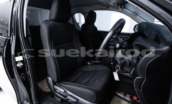 ซื้อ รถมือสอง Toyota Hiluxe Revo สีดำ รถยนต์ ใน %{เมือง} ใน กรุงเทพมหานคร ซื้อ รถมือสอง Toyota Hiluxe Revo สีดำ รถยนต์ ใน %{เมือง} ใน กรุงเทพมหานคร