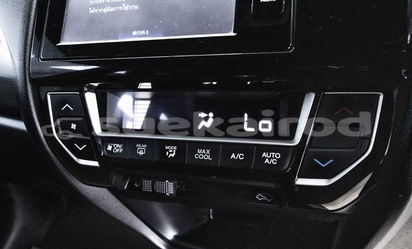 ซื้อ รถมือสอง Honda BR-V สีดำ รถยนต์ ใน %{เมือง} ใน กรุงเทพมหานคร ซื้อ รถมือสอง Honda BR-V สีดำ รถยนต์ ใน %{เมือง} ใน กรุงเทพมหานคร