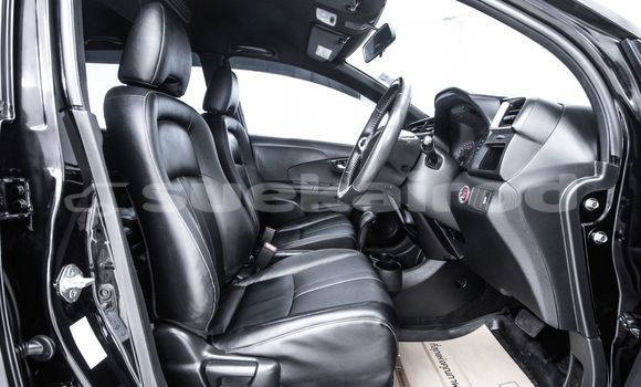 ซื้อ รถมือสอง Honda BR-V สีดำ รถยนต์ ใน %{เมือง} ใน กรุงเทพมหานคร ซื้อ รถมือสอง Honda BR-V สีดำ รถยนต์ ใน %{เมือง} ใน กรุงเทพมหานคร