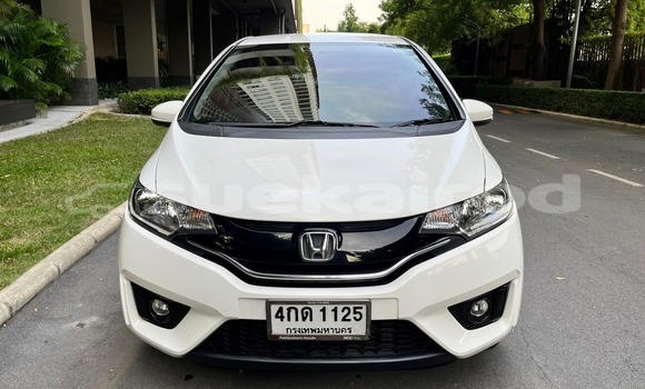 ซื้อ รถมือสอง Honda Jazz ขาว รถยนต์ ใน %{เมือง} ใน กรุงเทพมหานคร ซื้อ รถมือสอง Honda Jazz ขาว รถยนต์ ใน %{เมือง} ใน กรุงเทพมหานคร