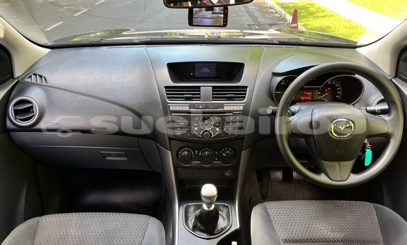 ซื้อ รถมือสอง Mazda BT-50 สีน้ำตาล รถยนต์ ใน %{เมือง} ใน กรุงเทพมหานคร ซื้อ รถมือสอง Mazda BT-50 สีน้ำตาล รถยนต์ ใน %{เมือง} ใน กรุงเทพมหานคร