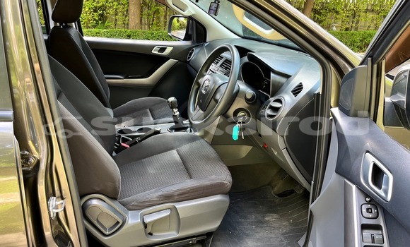 ซื้อ รถมือสอง Mazda BT-50 สีน้ำตาล รถยนต์ ใน %{เมือง} ใน กรุงเทพมหานคร ซื้อ รถมือสอง Mazda BT-50 สีน้ำตาล รถยนต์ ใน %{เมือง} ใน กรุงเทพมหานคร