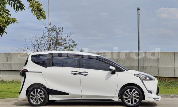 ซื้อ รถมือสอง Toyota Sienta ขาว รถยนต์ ใน %{เมือง} ใน กรุงเทพมหานคร ซื้อ รถมือสอง Toyota Sienta ขาว รถยนต์ ใน %{เมือง} ใน กรุงเทพมหานคร