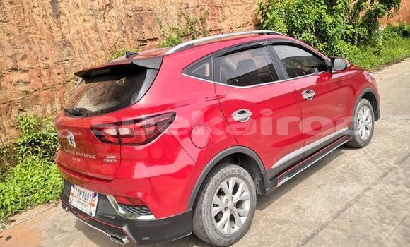 ซื้อ รถมือสอง MG ZS สีแดง รถยนต์ ใน %{เมือง} ใน กรุงเทพมหานคร ซื้อ รถมือสอง MG ZS สีแดง รถยนต์ ใน %{เมือง} ใน กรุงเทพมหานคร