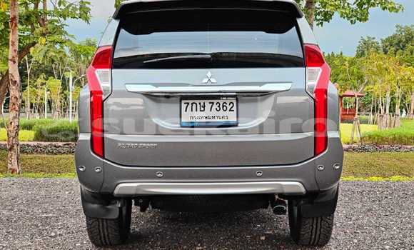 ซื้อ รถมือสอง Mitsubishi Pajero Sport เงิน รถยนต์ ใน %{เมือง} ใน กรุงเทพมหานคร ซื้อ รถมือสอง Mitsubishi Pajero Sport เงิน รถยนต์ ใน %{เมือง} ใน กรุงเทพมหานคร