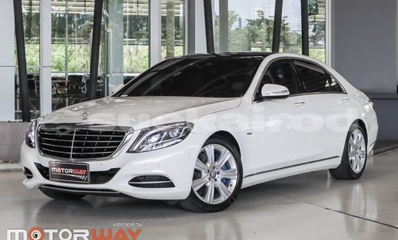 Buy Used Mercedes-Benz S-klasse White Car in Bangkok in Bangkok