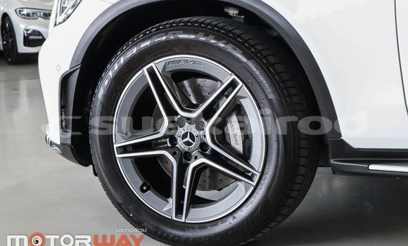 Buy Used Mercedes-Benz GLC White Car in Bangkok in Bangkok Buy Used Mercedes-Benz GLC White Car in Bangkok in Bangkok