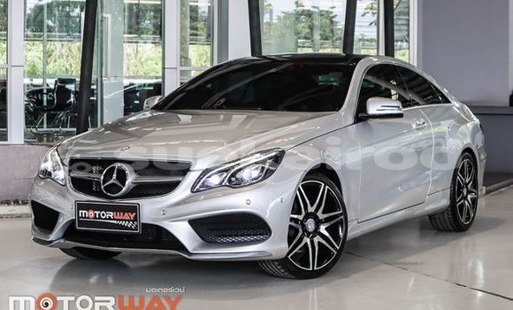 Buy Used Mercedes-Benz E-Classe Silver Car in Bangkok in Bangkok