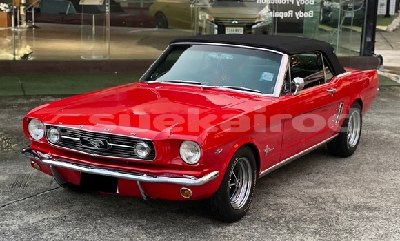 ซื้อ รถมือสอง Ford Mustang สีแดง รถยนต์ ใน %{เมือง} ใน กรุงเทพมหานคร