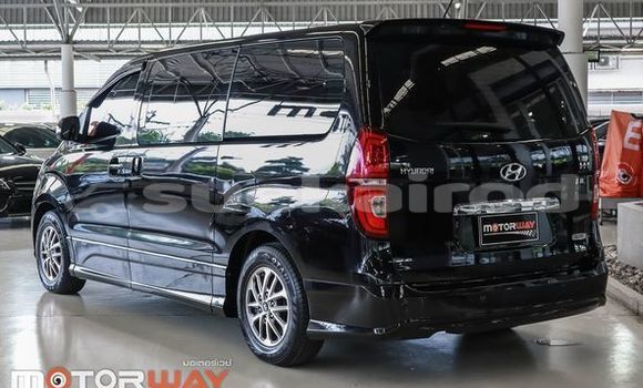 Buy Used Hyundai H1 Black Car in Bangkok in Bangkok Buy Used Hyundai H1 Black Car in Bangkok in Bangkok