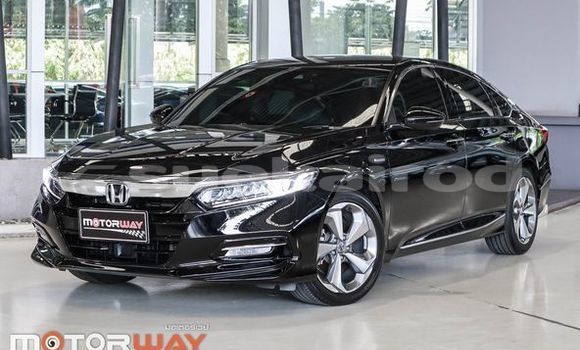 ซื้อ รถมือสอง Honda Accord สีดำ รถยนต์ ใน %{เมือง} ใน กรุงเทพมหานคร