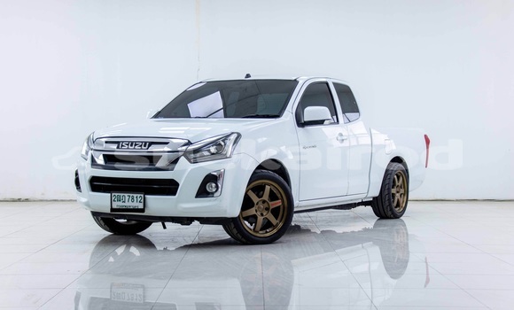 Buy Used Isuzu D-Max White Car in Bangkok in Bangkok