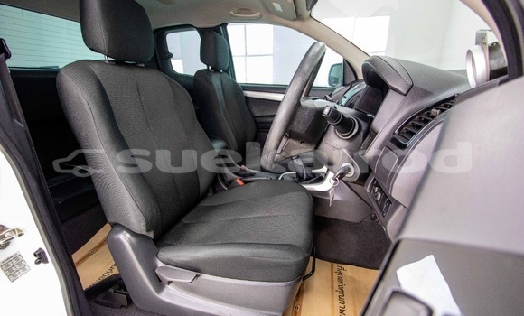 ซื้อ รถมือสอง Isuzu D-Max ขาว รถยนต์ ใน %{เมือง} ใน กรุงเทพมหานคร ซื้อ รถมือสอง Isuzu D-Max ขาว รถยนต์ ใน %{เมือง} ใน กรุงเทพมหานคร