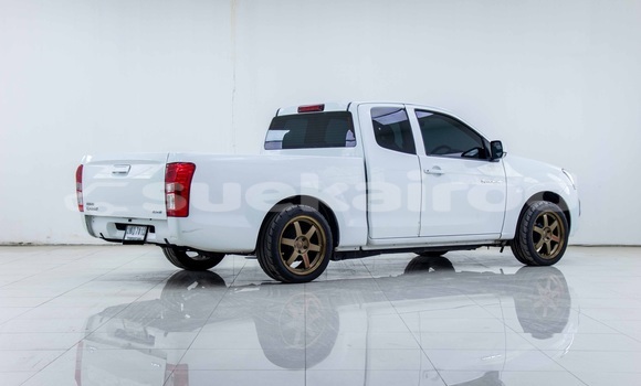 ซื้อ รถมือสอง Isuzu D-Max ขาว รถยนต์ ใน %{เมือง} ใน กรุงเทพมหานคร ซื้อ รถมือสอง Isuzu D-Max ขาว รถยนต์ ใน %{เมือง} ใน กรุงเทพมหานคร