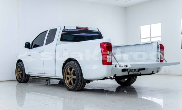 ซื้อ รถมือสอง Isuzu D-Max ขาว รถยนต์ ใน %{เมือง} ใน กรุงเทพมหานคร ซื้อ รถมือสอง Isuzu D-Max ขาว รถยนต์ ใน %{เมือง} ใน กรุงเทพมหานคร