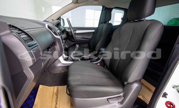 ซื้อ รถมือสอง Isuzu D-Max ขาว รถยนต์ ใน %{เมือง} ใน กรุงเทพมหานคร ซื้อ รถมือสอง Isuzu D-Max ขาว รถยนต์ ใน %{เมือง} ใน กรุงเทพมหานคร