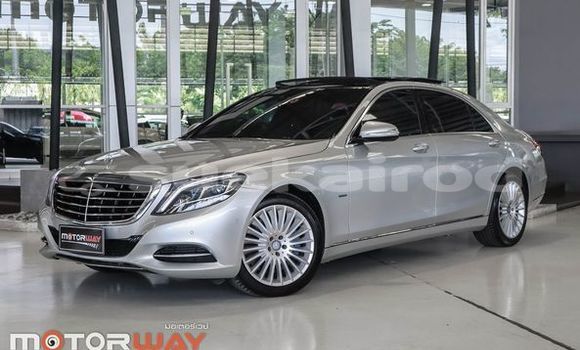 ซื้อ รถมือสอง Mercedes-Benz S-klasse เงิน รถยนต์ ใน %{เมือง} ใน กรุงเทพมหานคร