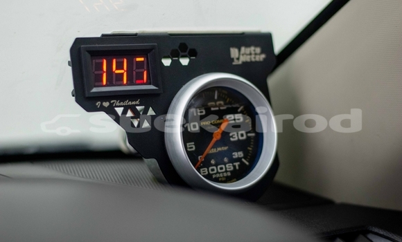 Buy Used Chevrolet Corolado White Car in Bangkok in Bangkok Buy Used Chevrolet Corolado White Car in Bangkok in Bangkok