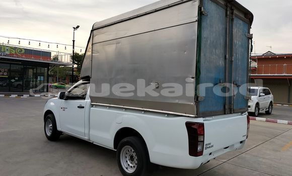 ซื้อ รถมือสอง Isuzu D-Max ขาว รถยนต์ ใน %{เมือง} ใน กรุงเทพมหานคร ซื้อ รถมือสอง Isuzu D-Max ขาว รถยนต์ ใน %{เมือง} ใน กรุงเทพมหานคร