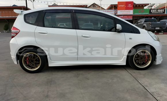 ซื้อ รถมือสอง Honda Jazz ขาว รถยนต์ ใน %{เมือง} ใน กรุงเทพมหานคร ซื้อ รถมือสอง Honda Jazz ขาว รถยนต์ ใน %{เมือง} ใน กรุงเทพมหานคร