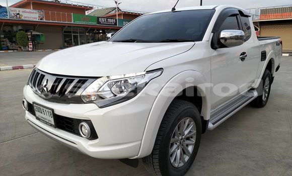 ซื้อ รถมือสอง Mitsubishi Triton ขาว รถยนต์ ใน %{เมือง} ใน กรุงเทพมหานคร ซื้อ รถมือสอง Mitsubishi Triton ขาว รถยนต์ ใน %{เมือง} ใน กรุงเทพมหานคร