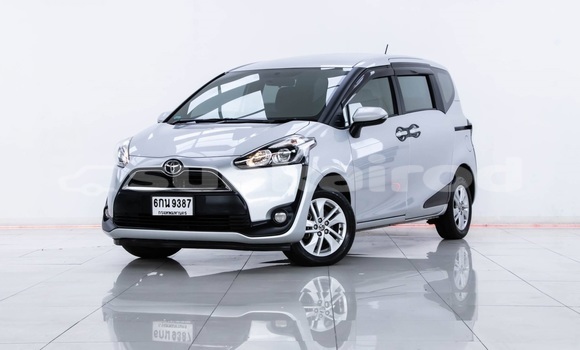 Buy Used Toyota Sienta Other Car in Bangkok in Bangkok