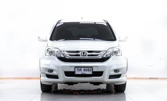 Buy Used Honda CR–V White Car in Bangkok in Bangkok Buy Used Honda CR–V White Car in Bangkok in Bangkok