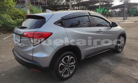 ซื้อ รถมือสอง Honda HR-V เงิน รถยนต์ ใน %{เมือง} ใน กรุงเทพมหานคร ซื้อ รถมือสอง Honda HR-V เงิน รถยนต์ ใน %{เมือง} ใน กรุงเทพมหานคร