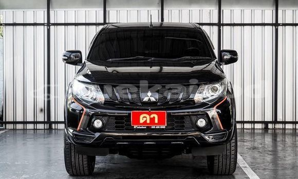 ซื้อ รถมือสอง Mitsubishi Triton สีดำ รถยนต์ ใน %{เมือง} ใน กรุงเทพมหานคร ซื้อ รถมือสอง Mitsubishi Triton สีดำ รถยนต์ ใน %{เมือง} ใน กรุงเทพมหานคร