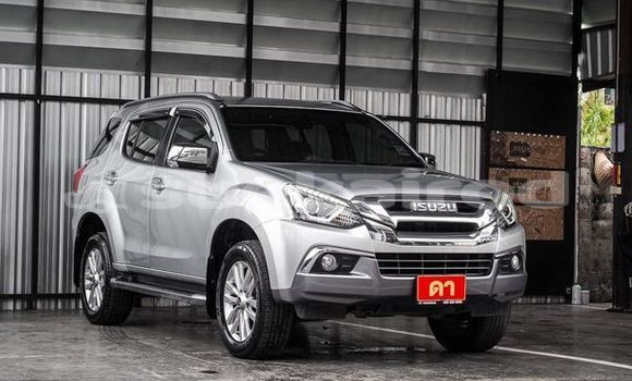 ซื้อ รถมือสอง Isuzu MU-X เงิน รถยนต์ ใน %{เมือง} ใน กรุงเทพมหานคร ซื้อ รถมือสอง Isuzu MU-X เงิน รถยนต์ ใน %{เมือง} ใน กรุงเทพมหานคร