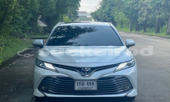 Buy Used Toyota Camry White Car in Bangkok in Bangkok Buy Used Toyota Camry White Car in Bangkok in Bangkok