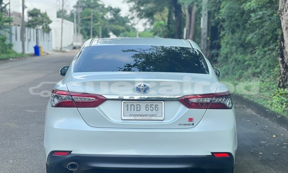 Buy Used Toyota Camry White Car in Bangkok in Bangkok Buy Used Toyota Camry White Car in Bangkok in Bangkok