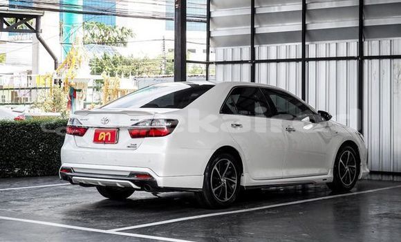 ซื้อ รถมือสอง Toyota Camry ขาว รถยนต์ ใน %{เมือง} ใน กรุงเทพมหานคร ซื้อ รถมือสอง Toyota Camry ขาว รถยนต์ ใน %{เมือง} ใน กรุงเทพมหานคร