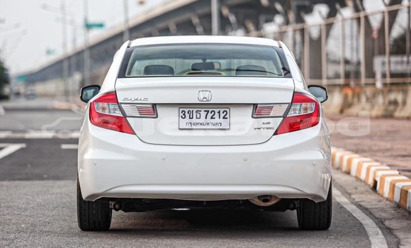 ซื้อ รถมือสอง Honda Civic ขาว รถยนต์ ใน %{เมือง} ใน กรุงเทพมหานคร ซื้อ รถมือสอง Honda Civic ขาว รถยนต์ ใน %{เมือง} ใน กรุงเทพมหานคร