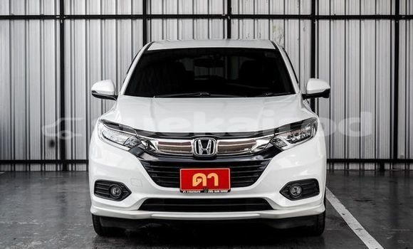 ซื้อ รถมือสอง Honda HR-V ขาว รถยนต์ ใน %{เมือง} ใน กรุงเทพมหานคร ซื้อ รถมือสอง Honda HR-V ขาว รถยนต์ ใน %{เมือง} ใน กรุงเทพมหานคร