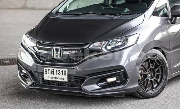 ซื้อ รถมือสอง Honda Jazz สีดำ รถยนต์ ใน %{เมือง} ใน กรุงเทพมหานคร ซื้อ รถมือสอง Honda Jazz สีดำ รถยนต์ ใน %{เมือง} ใน กรุงเทพมหานคร