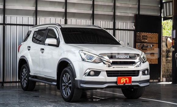 ซื้อ รถมือสอง Isuzu MU-X ขาว รถยนต์ ใน %{เมือง} ใน กรุงเทพมหานคร ซื้อ รถมือสอง Isuzu MU-X ขาว รถยนต์ ใน %{เมือง} ใน กรุงเทพมหานคร