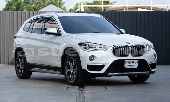 ซื้อ รถมือสอง BMW X1 ขาว รถยนต์ ใน %{เมือง} ใน กรุงเทพมหานคร